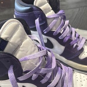 Air Jordan 1 High OG “Court Purple”